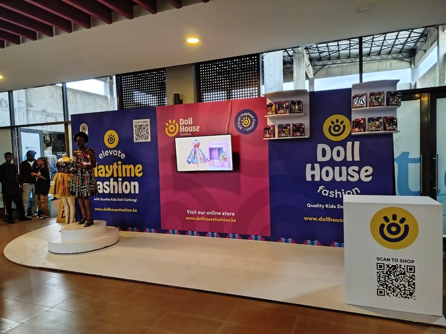 DOLL HOUSE FASHION project preview